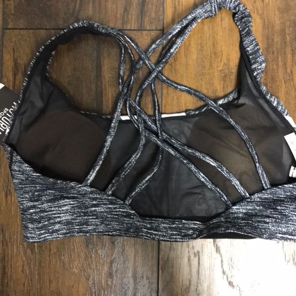 Victoria’s secret sports bra size medium - Picture 2 of 3